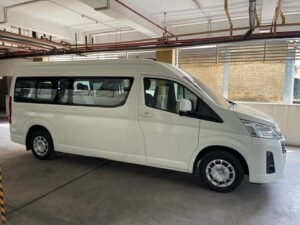 hiace luxury semarang